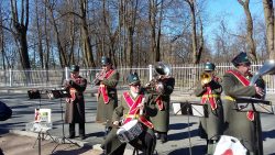 Russian band outside palace