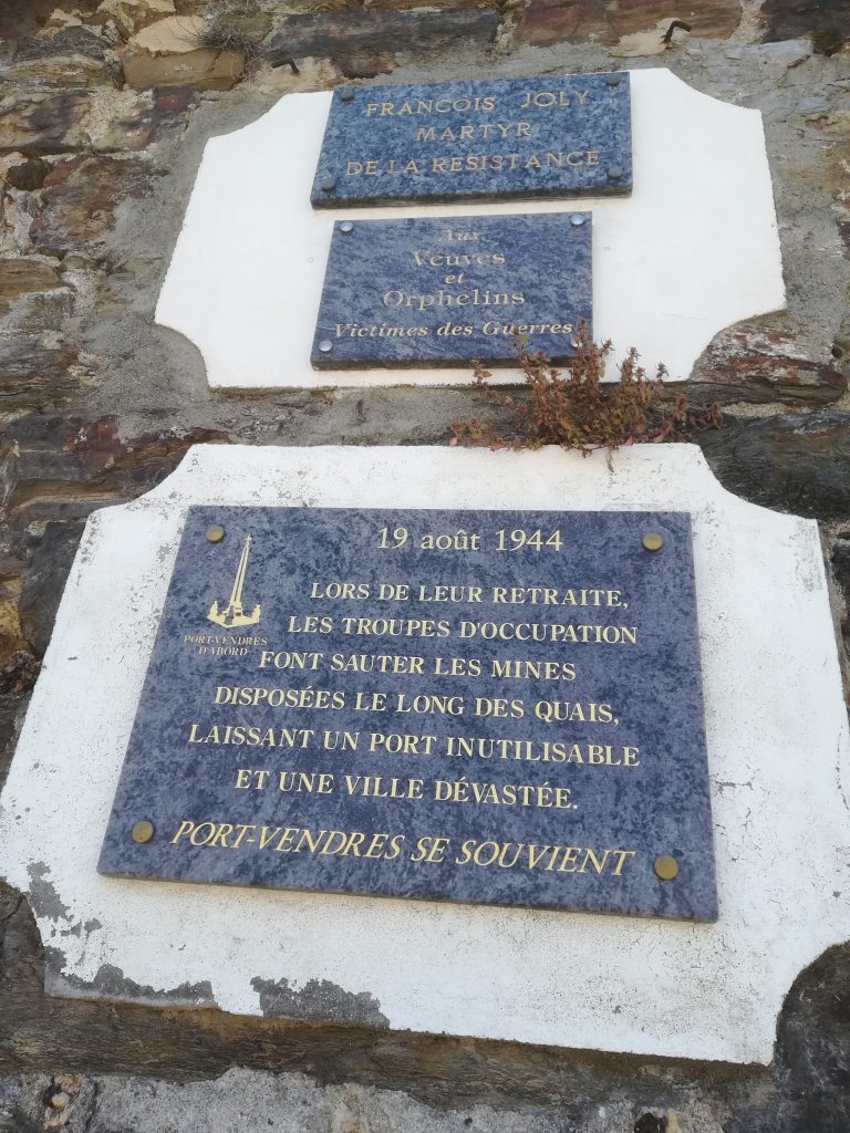 Plaque, Francois Joly & the destrution of the port